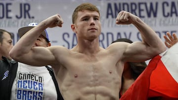 Canelo se desnudó para dar peso en su pelea ante Liam Smith