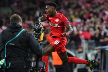 Goal 1-0 de Quincy Promes