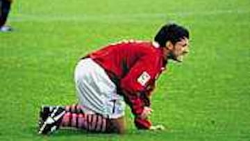 GODINO RESURGE. Cuando el sevillano funciona, el equipo lo nota.