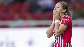 Chivas enfrent&oacute; a Monterrey en el estadio Akron, pero las futbolistas tapat&iacute;as estuvieron lejos de mostrar su mejor f&uacute;tbol, por lo que fueron goleadas por Monterrey 3-1.