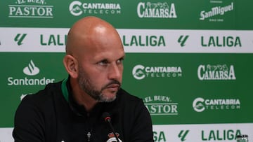 Jos¨¦ Alberto, entrenador del Racing.