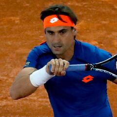 David Ferrer remonta y doblega a García-López de madrugada