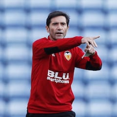 Marcelino: "Ya vendrán los fichajes... Está todo en marcha"