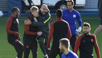 Pep Guardiola en un entrenamiento