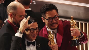 Daniel Kwan and Daniel Scheinert pose with Oscar winner Ke Huy Quan after winnning the Oscar for Best Director for "Everything Everywhere All at Once" during the Oscars show at the 95th Academy Awards in Hollywood, Los Angeles, California, U.S., March 12, 2023. REUTERS/Carlos Barria