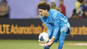 Guillermo Ochoa pide tiempo a América para pensar en oferta