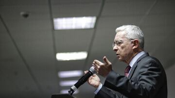 Álvaro Uribe Vélez, expresidente de Colombia, en reunión del Centro Democrático.