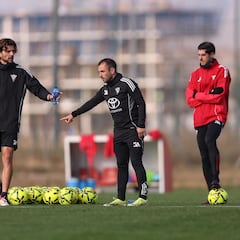Muneta se hace cargo del Mirandés mientras llega el nuevo entrenador