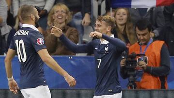 Benzema con Griezmann.