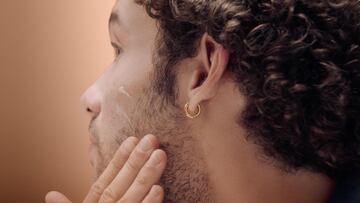 Crema hidratante para cara y barba King C. de Gillette con vitamina B3 y complejo B5