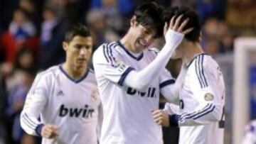 Kak&aacute; celebra con Callej&oacute;n el primer gol del Madrid.