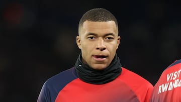 Los Blancos have released a statement regarding the rumours that Kylian Mbappé is close to joining the club.