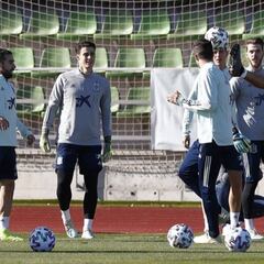 Robert Moreno prepara rotaciones ante Rumanía