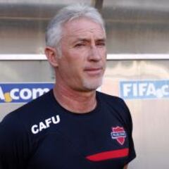 Ivo Basay : “De local siempre buscaremos ganar”