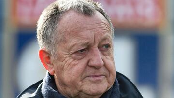 Lyon president Aulas criticises "stupid" Ligue 1 decision