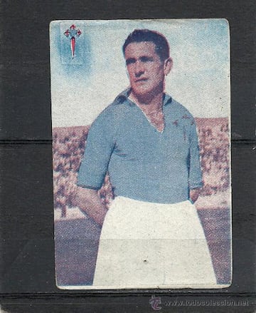 Jugó con el Celta cinco temporadas desde 1943 hasta 1949, con el Barcelona solo jugó la temporada 49/50