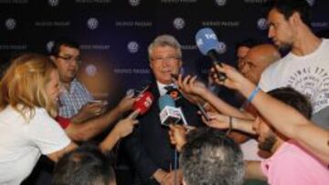 Enrique Cerezo elogia al italiano y ataca a la prensa