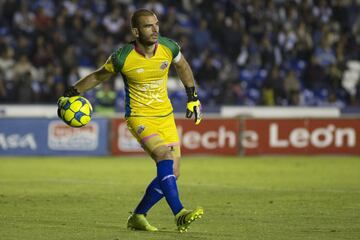 Sus buenas temporadas con los Alebrijes de Oaxaca, le dio la oportunidad de dar el salto a Primera, ahora jugará con Lobos BUAP.