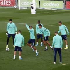 Bale, James, Nacho y Asensio, las únicas bajas ante el Galatasaray