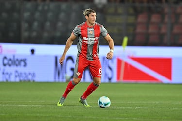 Según el portal especializado Transfermarkt, actualmente el jugador italiano tiene un valor de mercado de 3,60 millones de euros.