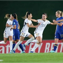 El Chelsea no puede con Olga... ni con los errores arbitrales