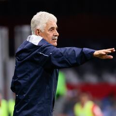 Pumas y Tigres crecieron gracias a este DT brasileño