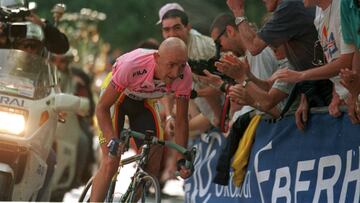 Marco Pantani alcanza la cima de Oropa en el Giro de 1999. La mítica cima de Oropa será una de las etapas a seguir en esta segunda semana del Giro de Italia.
