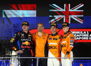 Lando Norris, Max Verstappen y Oscar Piastri en el podio.