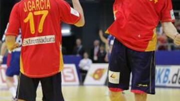 "Es bueno empezar contra Bahrein para calmar nervios"