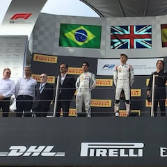 Russell gana y Merhi pone el espectáculo: del 14º al podio