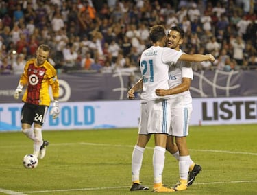 Marcos Llorente and Mayoral's shirts absent from club shop