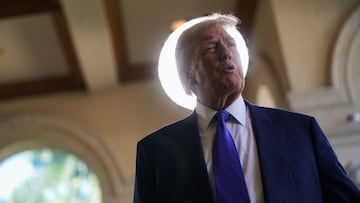 Archivos de Epstein revelan nombres de figuras como Trump, Clinton, Musk y otros; su aparición desata tormenta política y obliga a reforzar demandas de transparencia.. February 1, 2026. REUTERS/Nathan Howard