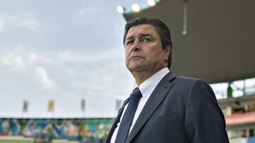 Los despidos de Luis Fernando Tena son todo un Clásico del fútbol mexicano