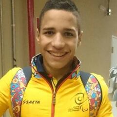 Carlos Serrano gana medalla de plata en los Juegos Paralímpicos