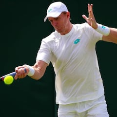 Zverev y Tsitsipas pierden y despejan el camino a Djokovic