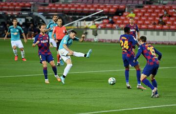 José Arnaiz marca el 0-1 para el Osasuna.