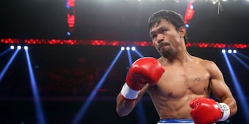 El célebre pugilista filipino ha manifestado durante gran parte de su carrera deportiva interés en la política de su país de origen. En 2010 consiguió su primer puesto público como congresista y en 2016 fue nombrado senador.