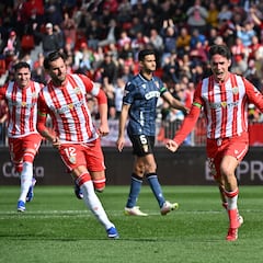 La pegada del Almería bloquea al Ceuta y fortalece el alambre de Rubi