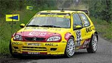 Dani Solá con su Citroën.