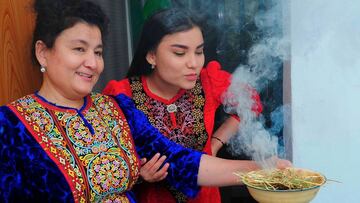 El presidente de Turkmenist¨¢n propone el regaliz como remedio contra el coronavirus