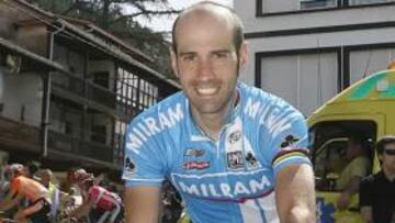 <strong>POSITIVO.</strong> Los españoles Igor Astarloa, Rubén Lobato, Ricardo Serrano los italianos Pietro Caucchioli y Francesco de Bonis, son los cinco corredores que están en violación del código antidopaje según su pasaporte biológico, informó hoy la Unión Ciclista Internacional (UCI).