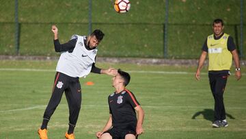 DT de Corinthians analiza a Millonarios y habla de la altura