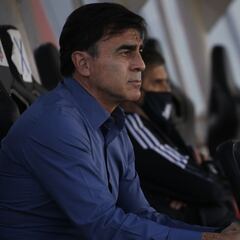 Quinteros aclaró en qué está la llegada del central Formiliano