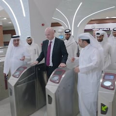 Infantino inaugura el metro de Doha