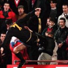 Cantona: "Debí pegar más fuerte al aficionado del Crystal Palace"