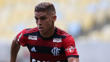 Gustavo Cu&eacute;llar, volante de Flamengo