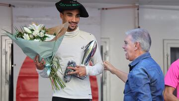 BILBAO, 13/10/2024.- El atleta portugués Isaac Nader se ha proclamado ganador de la carrera masculina de la XVIII Milla Internacional de Bilbao, con la participación de la élite del medio fondo y fondo español. EFE/Luis Tejido