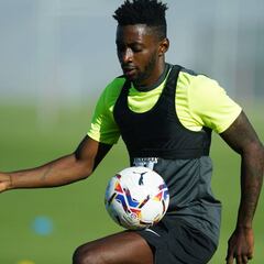 Yan Eteki, tercer positivo por COVID-19 del Granada