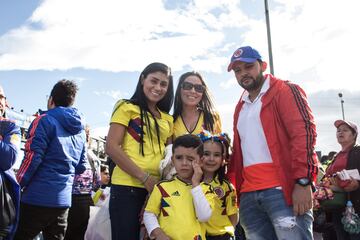 La hinchada de todas las formas demuestra su cariño por esta Selección que aspira a mejorar lo hecho en Brasil 2014