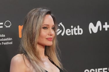 La actriz y directora Angelina Jolie durante la presentación de la película ‘Couture’, en la 73ª edición del Festival de Cine de San Sebastián, en el Palacio de Congresos y Auditorio Kursaal.